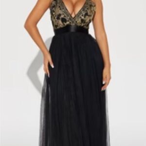 Fashion Nova Black and Gold Prom Dress